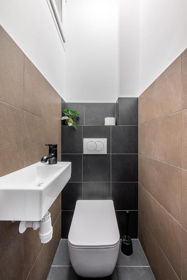 Downtown Budapest Hegedus 8 Exterior photo